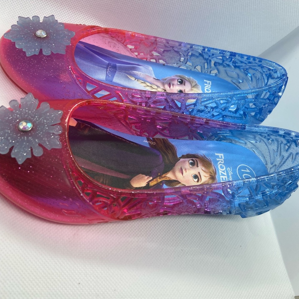 FROZEN LIGHT UP SHOES